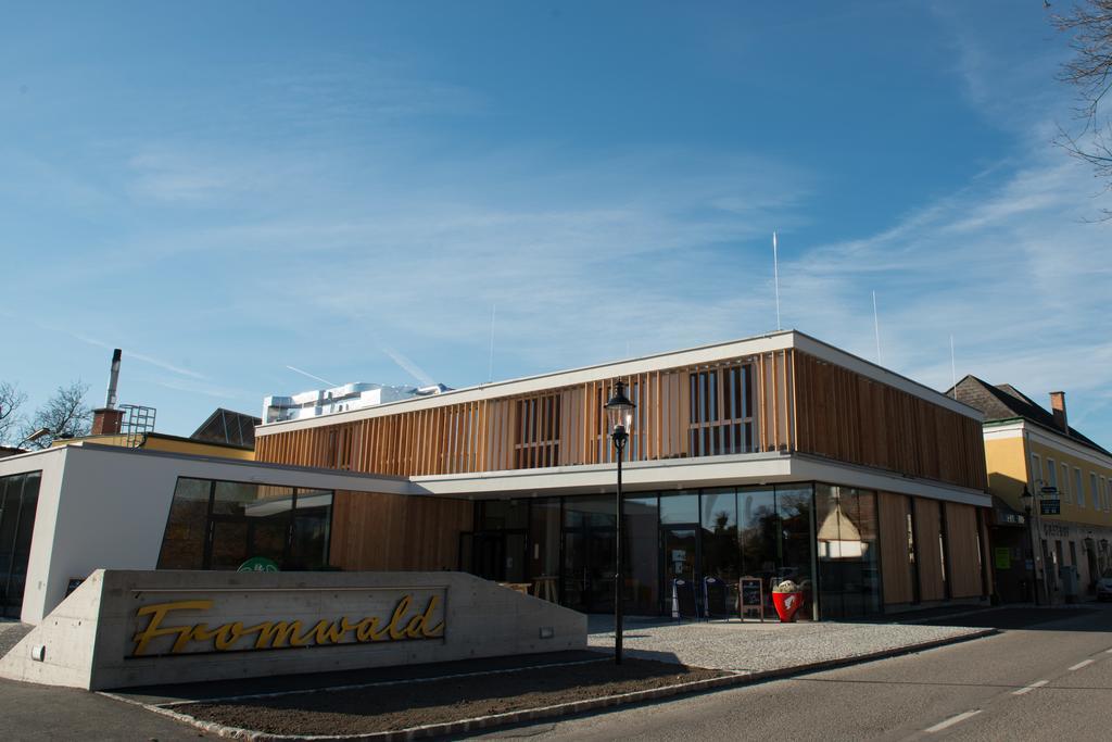 Hubertushof Fromwald Hotel Und Gasthof Bad Fischau 客房 照片